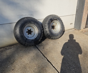 Gebruikte 11,5/80x15.3 banden 