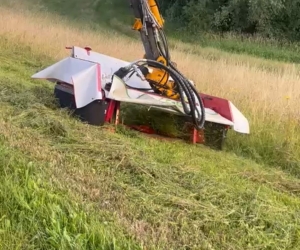 Hydraulisch aangedreven schijvenmaaier