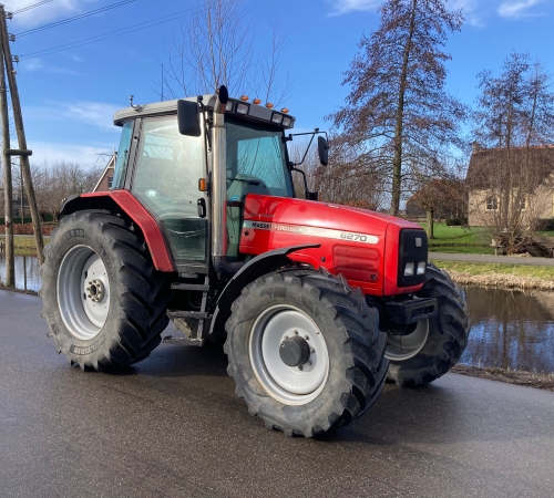 Massey Ferguson (MF) 6270