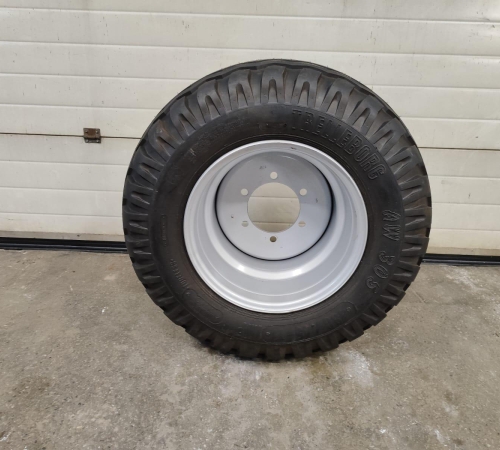 1x nieuwe Trelleborg 19/45x17 band