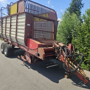 strautmann-opraapwagen  (1)