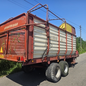 strautmann-opraapwagen  (6)